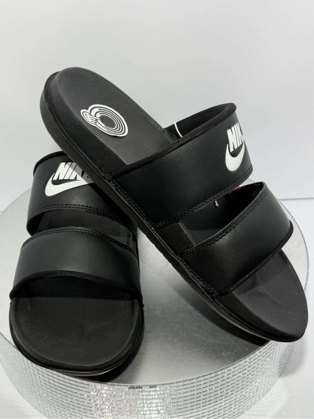Nike Black Slides with White Swoosh Double-Strap size 10 - Picture 2 of 6